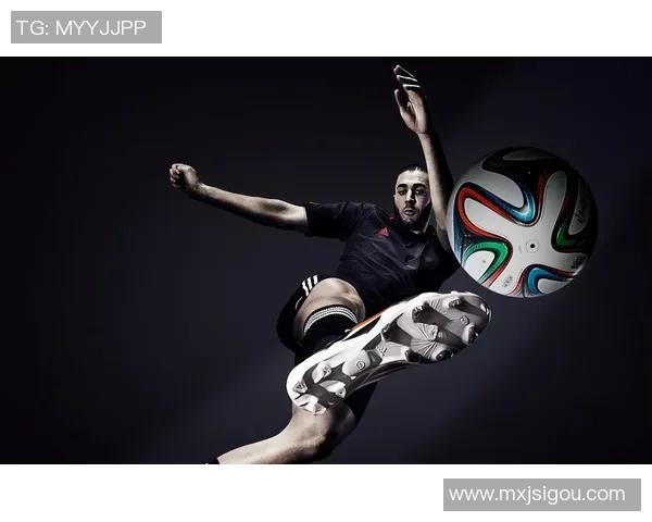 足球明星吉他秀视频精彩瞬间回顾与幕后花絮分享 足球明星吉他秀视频精彩瞬间回顾与幕后花絮分享